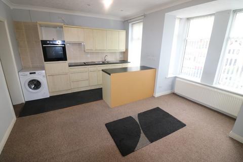 2 bedroom apartment to rent, First Floor, 293 Hull Road