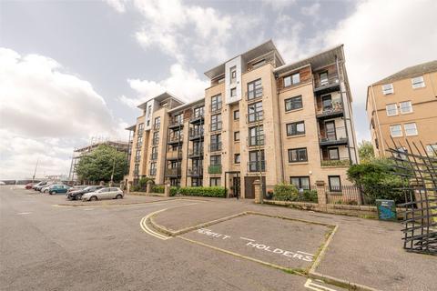 2 bedroom flat for sale, 7/2 Tower Place, Edinburgh, EH6