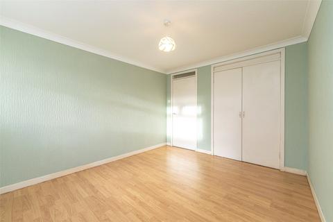 7/2 Calder Place, Edinburgh, EH11 4LR