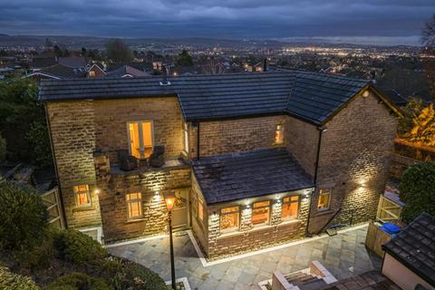 Healey Farm House, Healey Lane, Healey, Rochdale, OL12 0SX