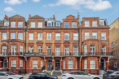 2 bedroom flat for sale, Rosary Gardens, South Kensington, London