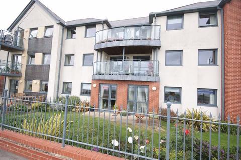 1 bedroom retirement property for sale, Anchorage Court, Marine Parade East, Lee-On-The-Solent, PO13