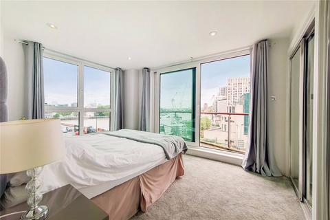 3 bedroom apartment for sale, Bridge House, St George Wharf SW8