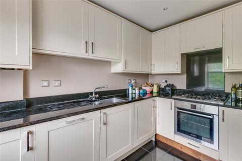 3 bedroom apartment for sale, London SW4