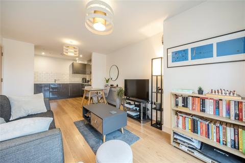 2 bedroom apartment for sale, London SW18