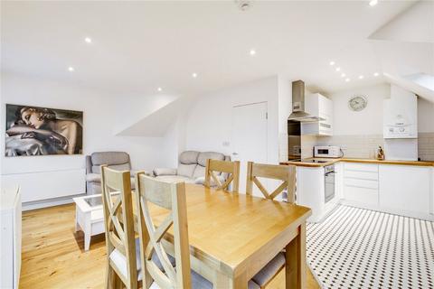 2 bedroom apartment for sale, London NW6