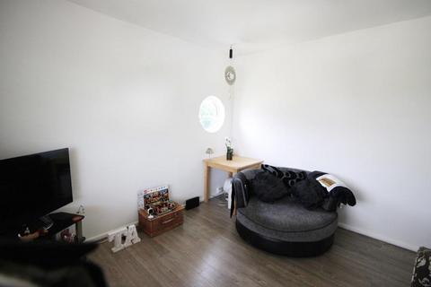 1 bedroom flat to rent, RIVERSIDE GARDENS, WEMBLEY, HA0 1JG