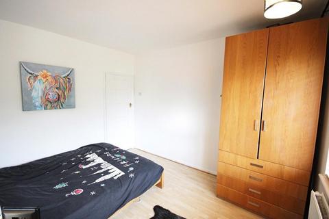 1 bedroom flat to rent, RIVERSIDE GARDENS, WEMBLEY, HA0 1JG