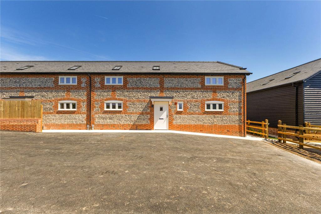 2 Egbury Barns