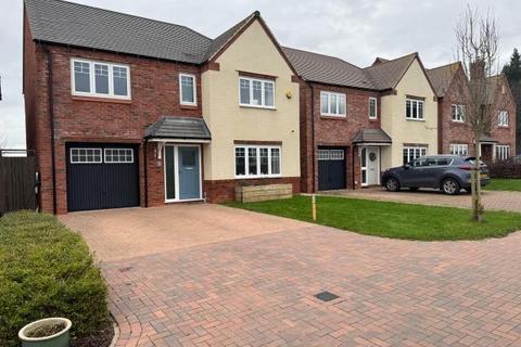 4 bedroom detached house for sale, Lambersitch Drive, Swadlincote DE12