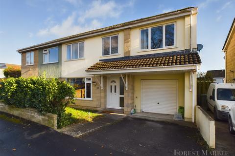 4 bedroom semi-detached house for sale, Orchard Close, Frome