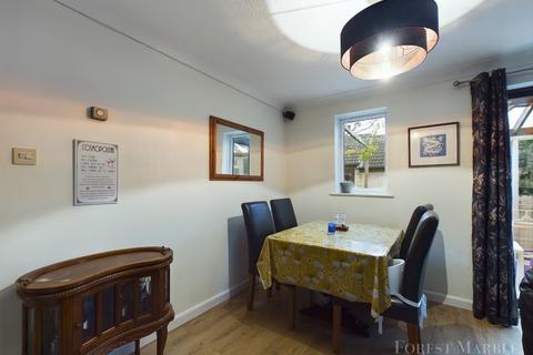 3 bedroom end of terrace house for sale, Brunel Way, Frome