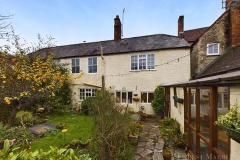 3 bedroom semi-detached house for sale, Vicarage Street, Warminster