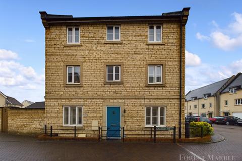 4 bedroom townhouse for sale, Garston Mead, Frome