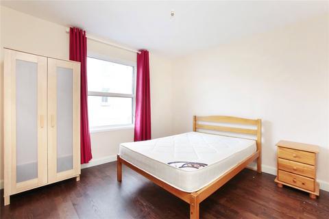 2 bedroom flat to rent, Balham Hill, London SW12