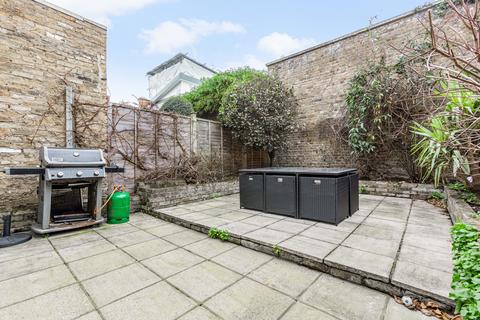 4 bedroom terraced house to rent, Altenburg Gardens, London SW11