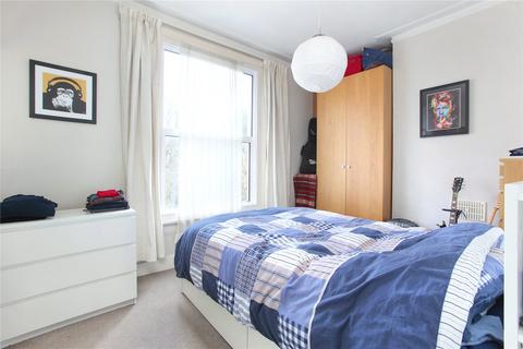 1 bedroom flat to rent, Gresham Road, London SW9