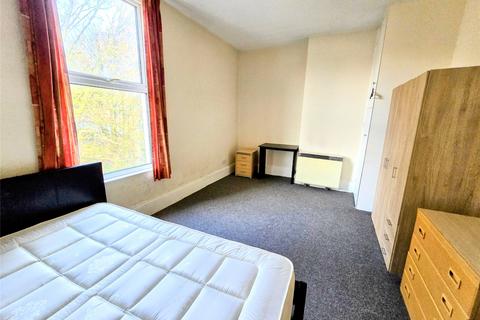 2 bedroom flat to rent, Pierremont Crescent, Darlington, DL3