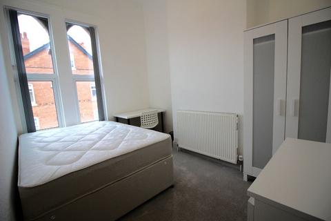 6 bedroom house share to rent, Birmingham B16