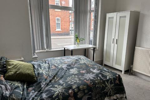 6 bedroom house to rent, Birmingham B16