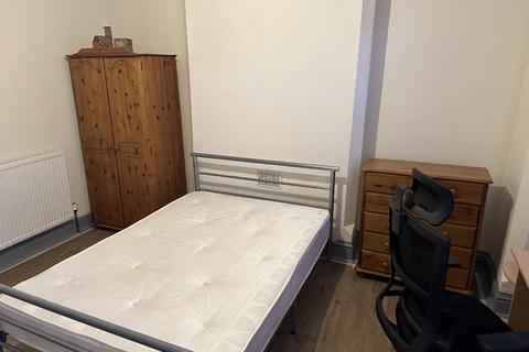 Nottingham NG7