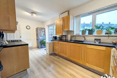 3 bedroom semi-detached house for sale, Plasmawr Road, Cardiff, CF5