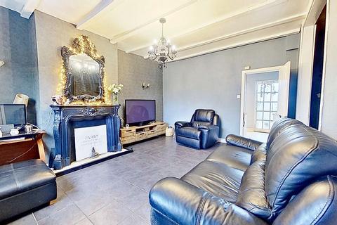 4 bedroom terraced house for sale, Lochend Road, Ratho Station, EH28