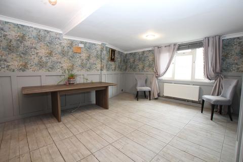 2 bedroom bungalow for sale, Beach Way, Jaywick, Clacton-On-Sea