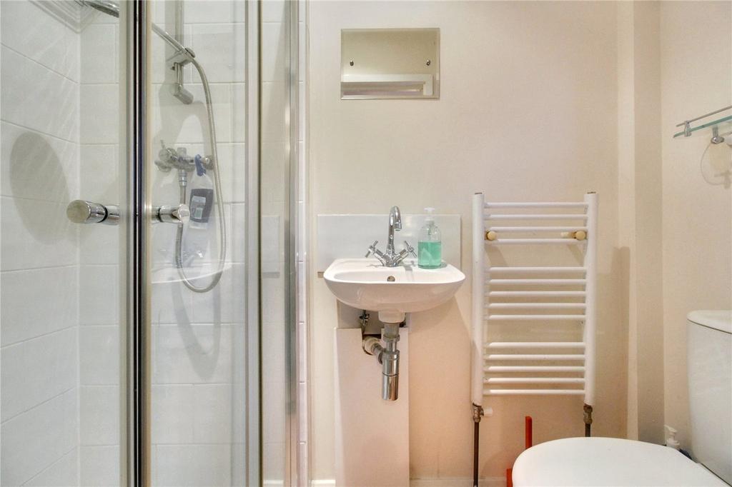 Annex Shower Rm