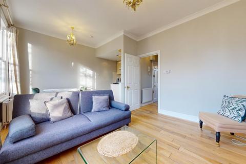 1 bedroom flat for sale, Kempsford Gardens, Earls Court SW5