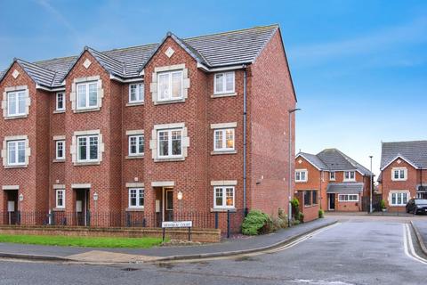 4 bedroom townhouse for sale, Mowbray Court, Choppington NE62