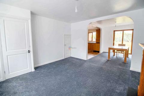 3 bedroom end of terrace house to rent, Willow Drive, Sheffield, S9