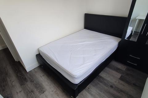 undefined, Flat 5, 3 Richards Street