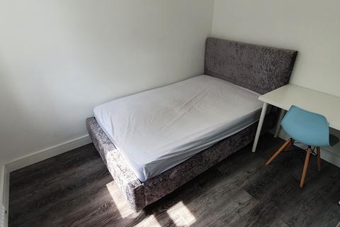 undefined, Flat 5, 3 Richards Street