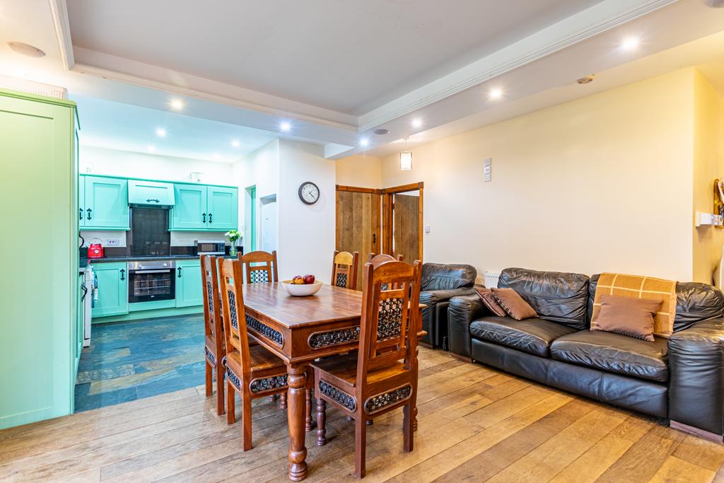 Kitchen2