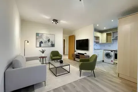 undefined, Hemnall Street, Epping CM16