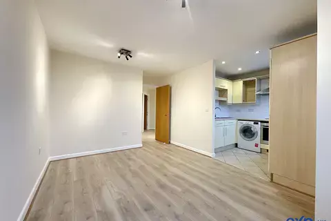 undefined, Hemnall Street, Epping CM16