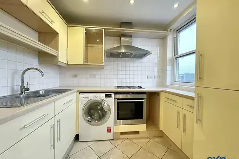 undefined, Hemnall Street, Epping CM16