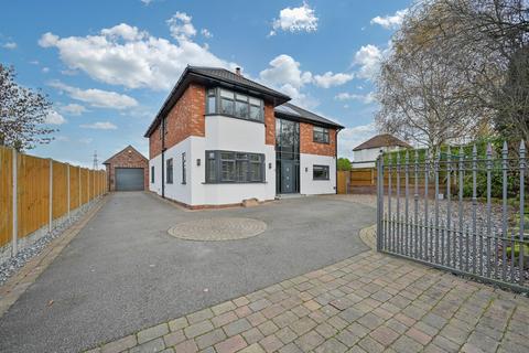 5 bedroom detached house for sale, Hut Hill Lane, Walsall WS6