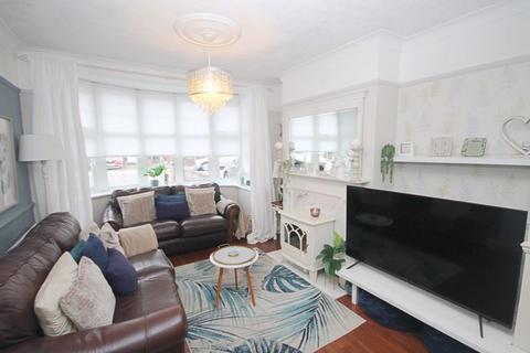 3 bedroom terraced house for sale, Medway Drive, Greenford