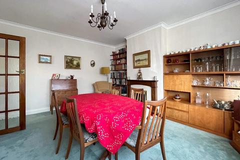 95 Farley Road, South Croydon, CR2 7NJ