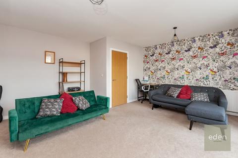 2 Elder Wood Close, Snodland, ME6 5FH