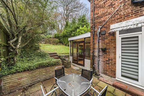 3 bedroom semi-detached house for sale, The Reddings, Mill Hill, London, NW7