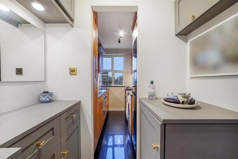 1 bedroom flat for sale, Park West, Kendal Street, W2