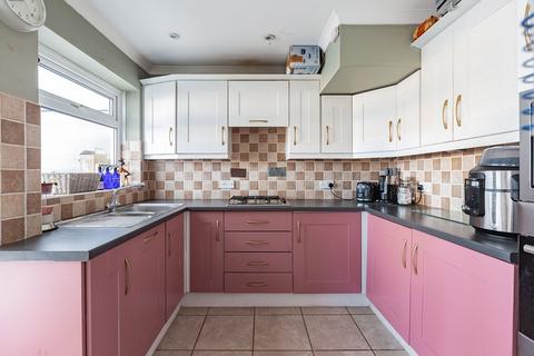 3 bedroom end of terrace house for sale, Swallow Road, Larkfield, ME20