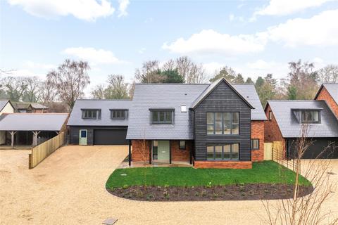 4 bedroom detached house for sale, The Paddocks, Aston Abbotts Road, Cublington, Buckinghamshire, LU7