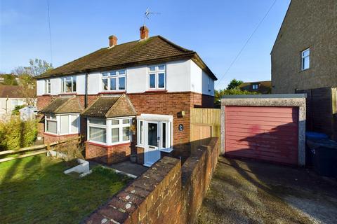 3 bedroom semi-detached house for sale, Coniston Road, Coulsdon CR5