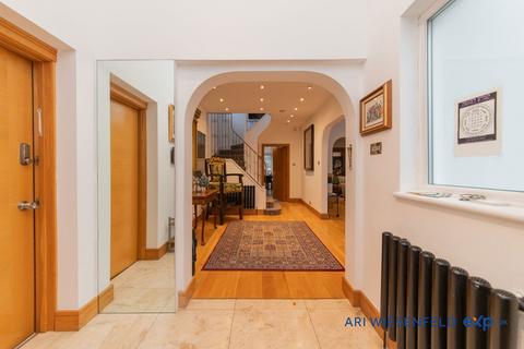 8 bedroom detached house for sale, Grosvenor Gardens, London NW11