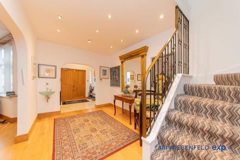 8 bedroom detached house for sale, Grosvenor Gardens, London NW11