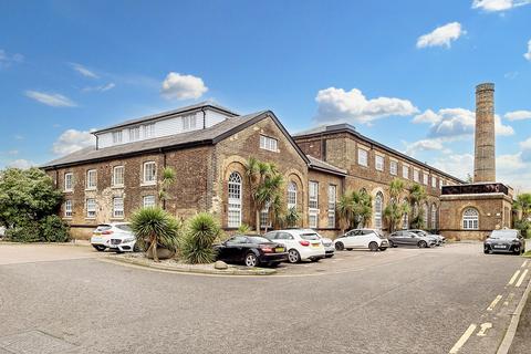 1 bedroom apartment for sale, Kidman Close, Romford, RM2